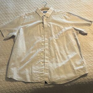 Untuck it patterned short sleeve